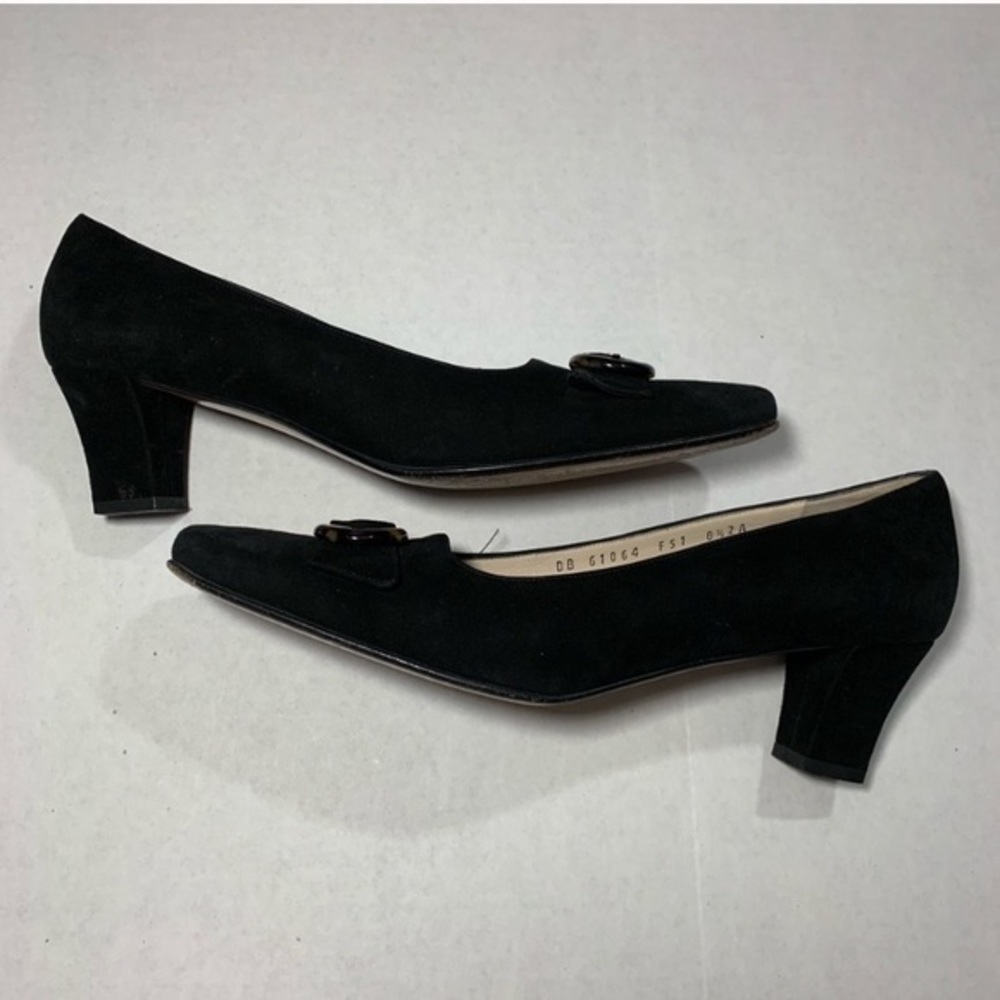 Salvatore Ferragamo Moena Black Suede Pumps Size 8.5 AA